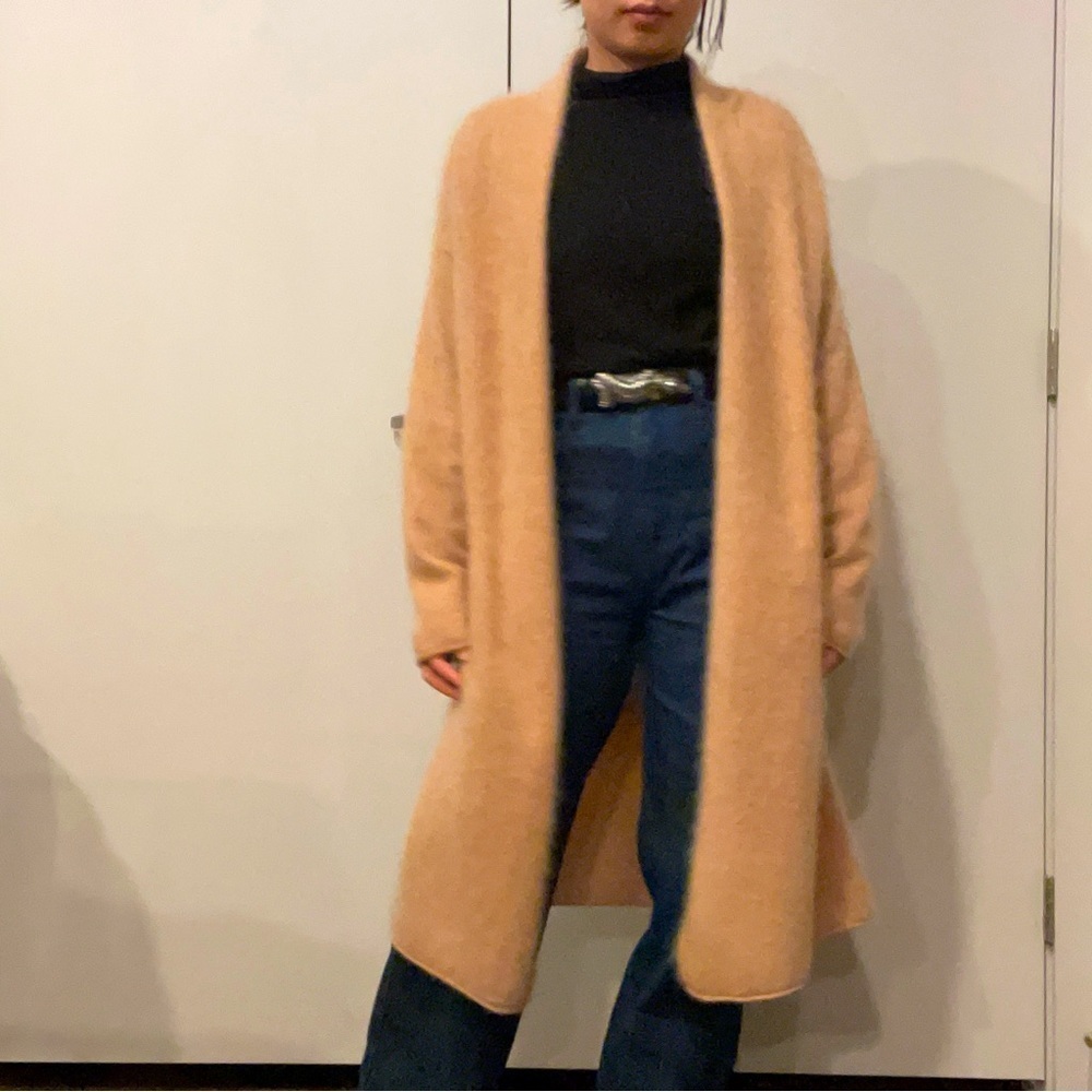 🦭Fuzzy Cashmere Long Coat Jacket Cardigan Tan Neutral m banana Republic duster